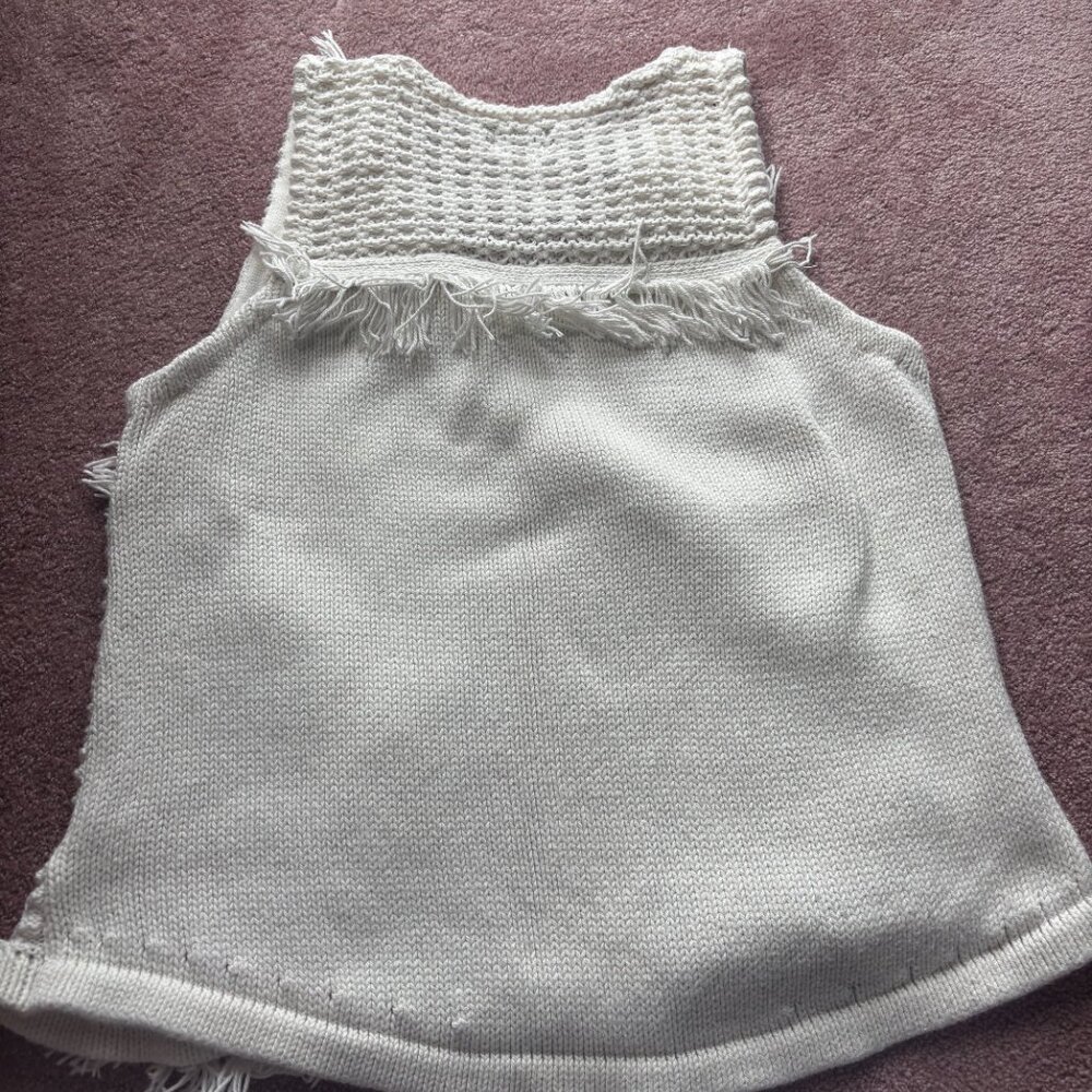Anthropologie L Pacific Fringed Tank White Knit Fringe Blouse - Picture 5 of 5